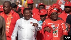 Presidente de Moçambique, Filipe Nyusi, em campanha eleitoral para as presidenciais em outubro de 2019.