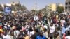 ፋይል - የሲቪል ማህበራት እና የፖለቲካ ቡድኖች የምርጫው ቀን እንዲከበር የሚጠይቅ ሰልፍ በዳካር ባካሄዱበት ወቅት 