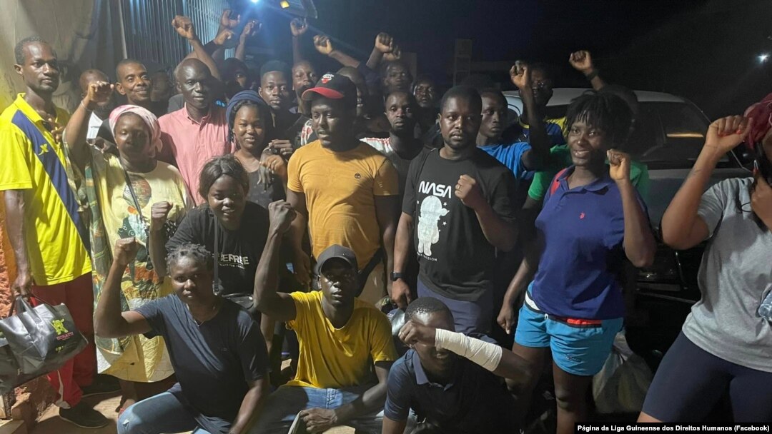 Alguns dos manifestantes detidos durante a marcha da Frente Popular no dia 18 em Bissau, depois a libertação 19 maio 2024