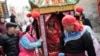 རྒྱ་ནག་ཏུ་བག་མའི་ནུ་རིན་མཐོ་བས་གྲོང་གསེབ་པ་ཚོས་གཉེན་སྒྲིག་མི་ཐུབ། 