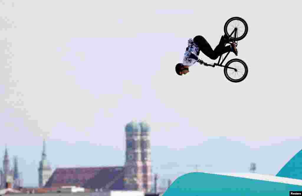 A competitor warms up before the men's park qualification event during the 2022 European Championships Cycling BMX Freestyle in Munich, Germany.
