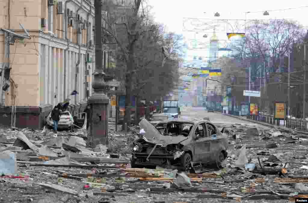 Rossiyaning Xarkovdagi hujumlaridan so'ng. Ukraina.
