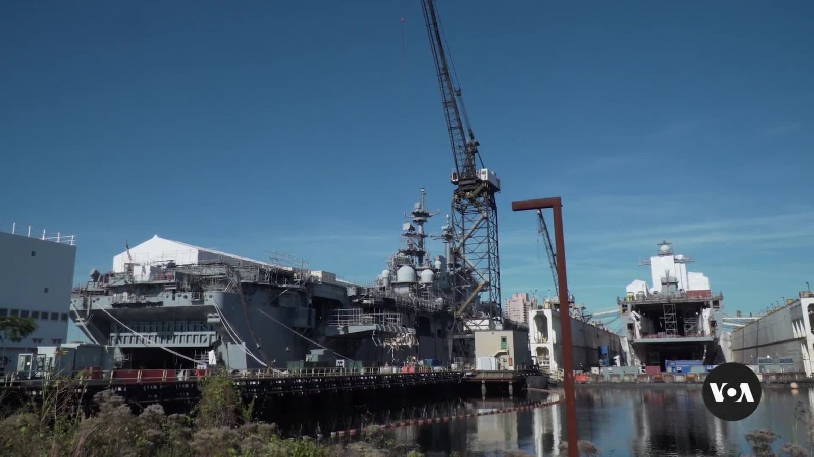 China outpacing US in Navy, commercial ship production