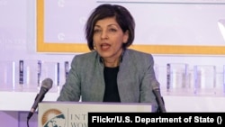 Rina Amiri