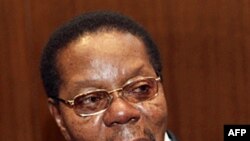 Tổng thống Bingu wa Mutharika nói ông muốn ngồi vào bàn thảo luận với phe đối lập