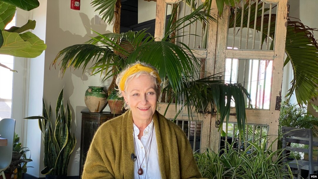 Irena Stein 