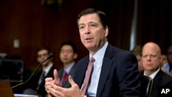James Comey, director del FBI enfatizó que en los últimos años El mayor cambio que hemos visto en los últimos ocho años la venta de niños se realiza más a través de internet y los acuerdos ya no se hacen a la vuelta de la esquina, si no a través de la web.
