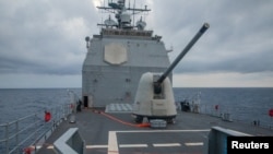 FILE - Ticonderoga-class guided-missile cruiser USS Antietam (CG 54), deployed to the U.S. 7th Fleet area of operations, conducts operations in the Taiwan Strait, Aug. 28, 2022. (US Navy/Handout via Reuters)