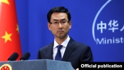 겅솽 중국 외교부 대변인. 겅 대변인은 12일 브리핑에서 도널드 트럼프 미국 대통령 당선인의 ‘하나의 중국’ 정책 관련 발언에 대해 심각히 우려한다고 밝혔다.