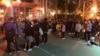 香港九龍東秀茂坪街坊舉行和你唱和你行活動 （美國之音海彥拍攝 ）