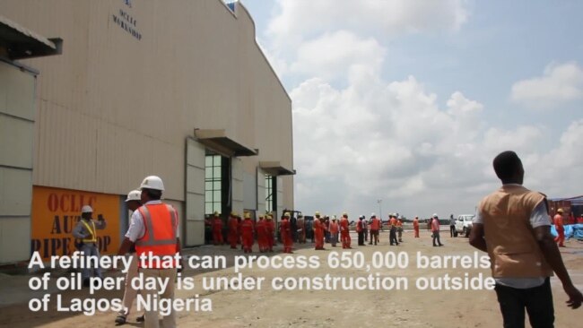 Africa’s Richest Man Plans Massive Refinery to End Nigeria’s Gasoline Woes