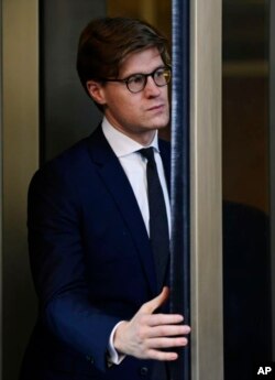 Alex van der Zwaan