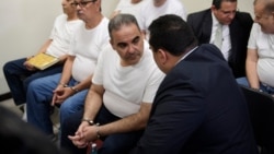 La justicia en El Salvador mantiene casos judiciales
pendientes por corrupción contra tres exmandatarios