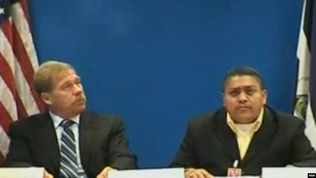 El ministro Consejero de la Embajada de los Estados Unidos en Managua, Robert Richard Downes y Jaime García, ggerente de Sahlman Seafoods, hablaron desde Managua.