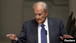 Former US lawmaker and presidential candidate George McGovern in a 2011 file photo.