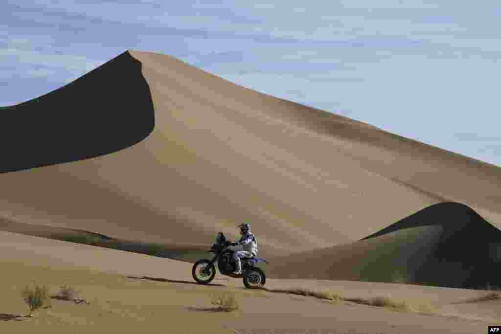 France's Adrien Van Beveren rides his Yamaha WR450F Rally during the ninth stage of the Silk Way Rally 2019 from Alashan to Jiayuguan, China, July 15, 2019.