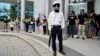 香港大學的醫學生組成人鏈繼續抗爭，要求港府回應包括成立獨立調查委員會的四項訴求。 （2019年9月5日）