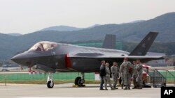 A U.S. F-35 stealth fighter is seen during the press day of the 2017 Seoul International Aerospace and Defense Exhibition at Seoul Airport in Seongnam, South Korea, Oct. 16, 2017. 