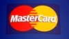 Mastercard suspende servicios a dos bancos en Venezuela