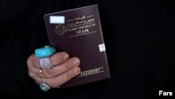 تلاش حکومت ایران برای اعزام «زائران اربعین» همزمان با افزایش اعتراضات در عراق