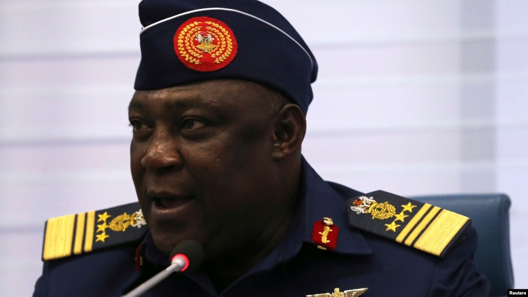 Air Marshal Alex Badeh hafsan hafsoshin jami'an tsaro dan jihar Adamawa