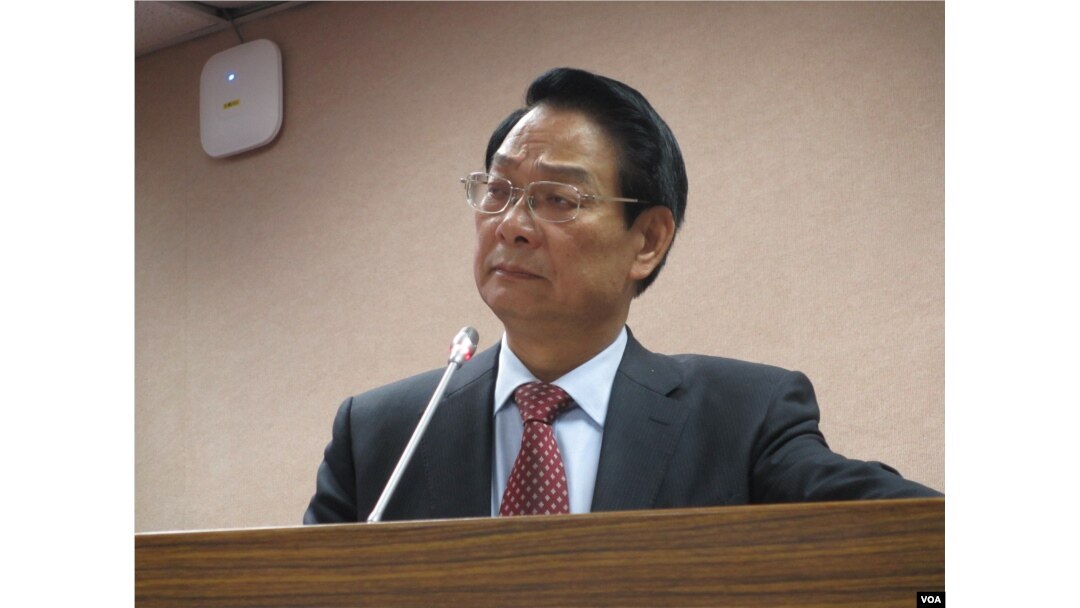 台灣執政黨國民黨立委呂學樟(美國之音張永泰拍攝)