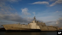 ภาพของเรือ USS Gabrielle Giffords ของสหรัฐฯ 