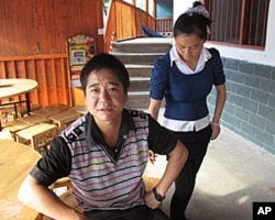 袁立華和妻子
