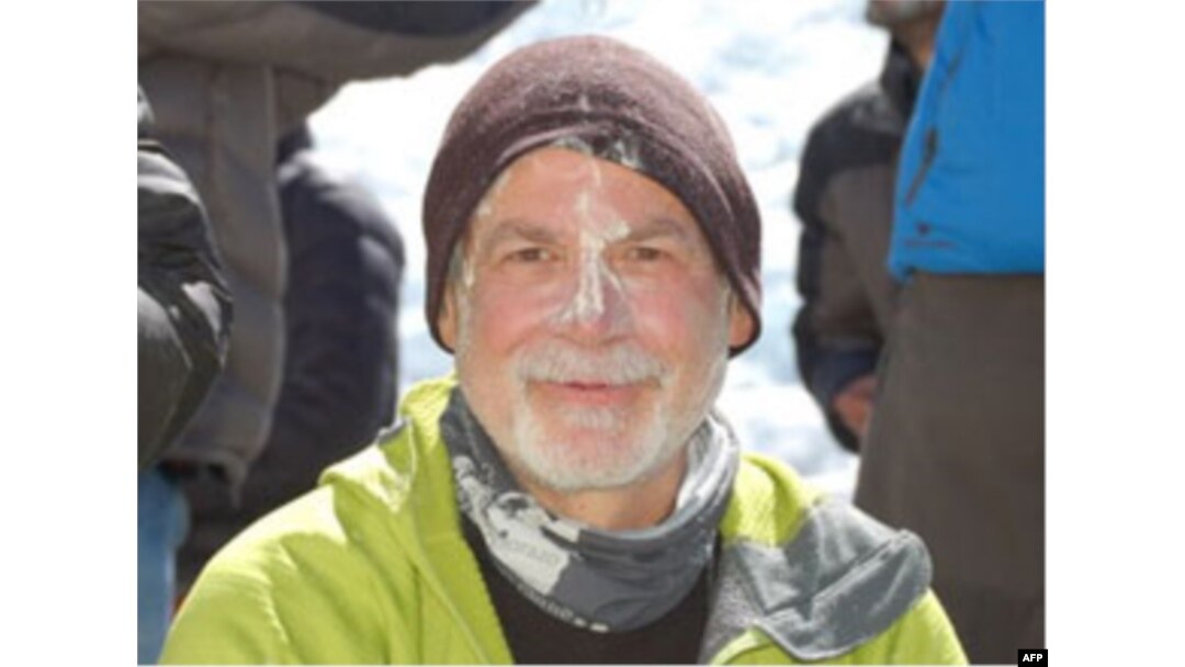 Alan Arnett