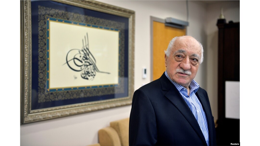 FILE - U.S.-based cleric Fethullah Gulen at his home in Saylorsburg, Pa., July 29, 2016.