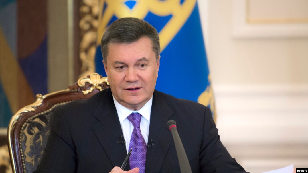 El depuesto presidente Viktor Yanukovych tiene orden de arresto por las matanzas en Kiev.
