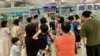 數以千計港人英國LOTR屆滿前夕赴英 有移英港人形容”政治走難”