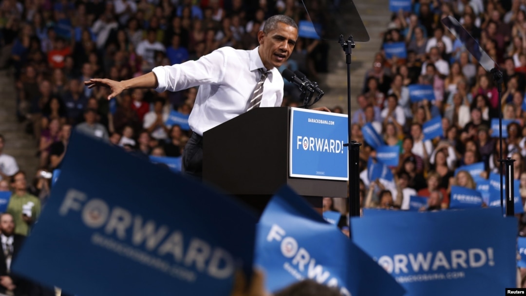 U.S. President Barack Obama speaks at a campaign event at the University of Colorado Boulder, November 1, 2012. 