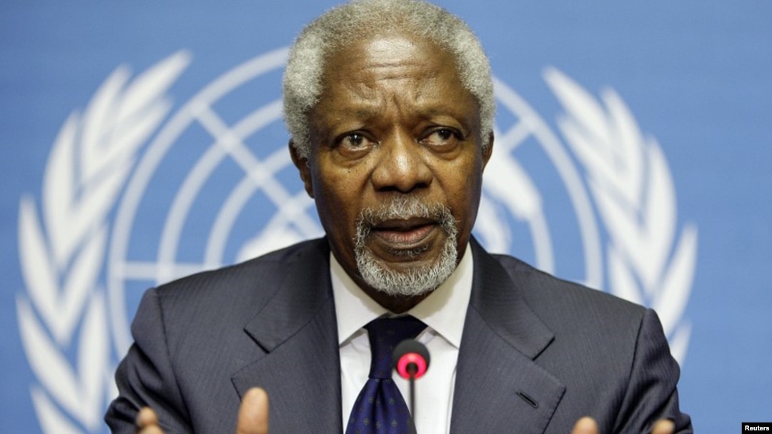 Joint Special Envoy of the United Nations and the Arab League for Syria Kofi Annan gestures during a news conference after the meeting of the Action Group on Syria at the United Nations European headquarters in Geneva, June 30, 2012.
