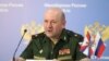 ARCHIVO - El teniente general Igor Kirillov, jefe de las Fuerzas de Defensa Nuclear, Biológica y Química de Rusia, durante una conferencia de prensa en el parque Patriótico de Kubinka, a las afueras de Moscú, Rusia, el 22 de junio de 2018. 