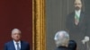 El presidente de México, Andrés Manuel López Obrador, asiste a un acto de Estado, en el Palacio Nacional de la Ciudad de México, el 23 de febrero. 2022.
