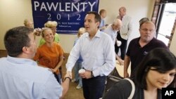 Tim Pawlenty, Governador Republicano do Estado do Minnesota