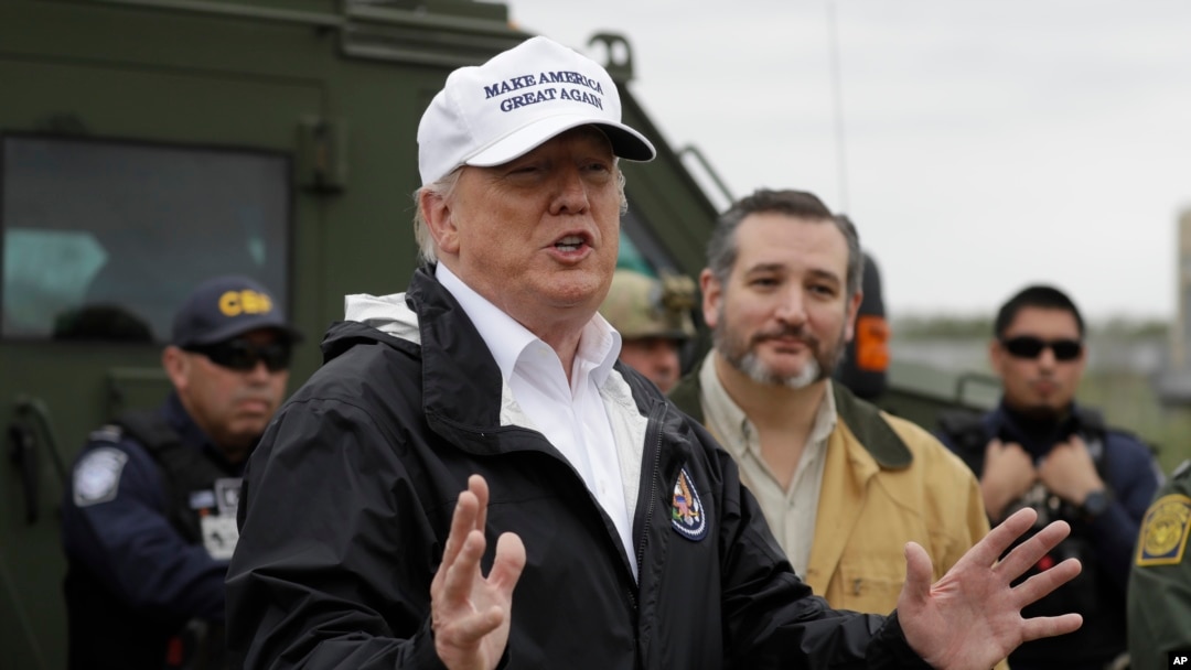 Prezident Tramp AQSh-Meksika chegarasida vaziyat bilan tanishmoqda. Makallen, Texas shtati. 10-yanvar, 2019 