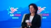 美國商務部長吉娜·雷蒙多（Gina Raimondo）2023年8月訪問中國上海市時與美商互動。（美聯社）