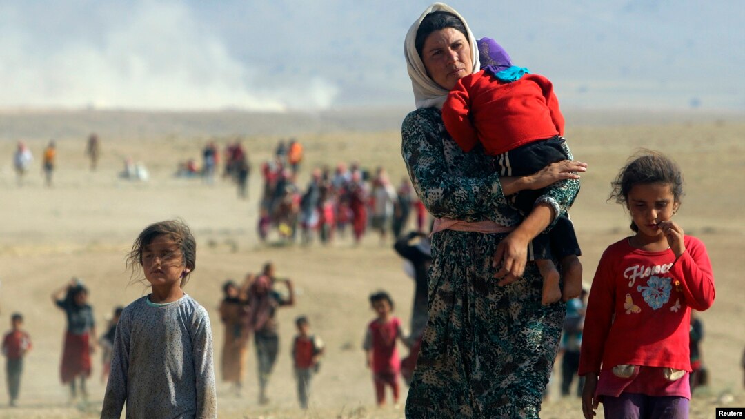 Desplazados de la minoría Yazidi pueden haber sido el blanco de crímenes de guerra y contra la humanidad por parte del grupo Estado islámico.